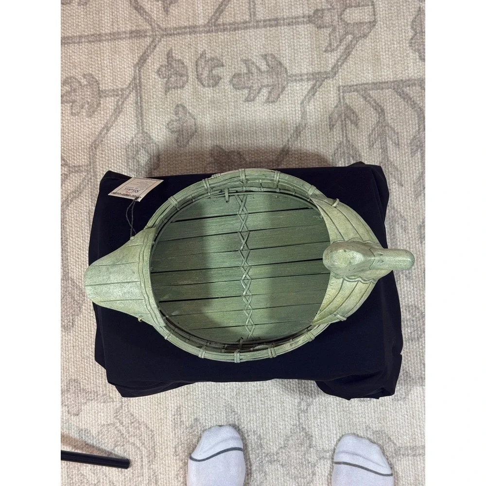 VTG Green Toyongan Duck Tray‎ Bamboo Rattan Basket Hand Carved Duck Finial